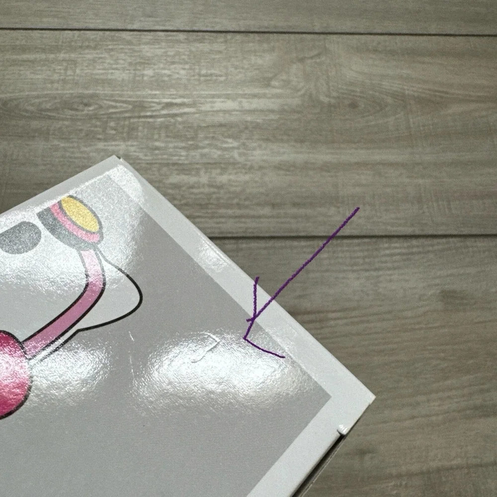 NEW Vaulted‎ Funko POP! Hello Kitty Gamer #26 GameStop Exclusive with Protector